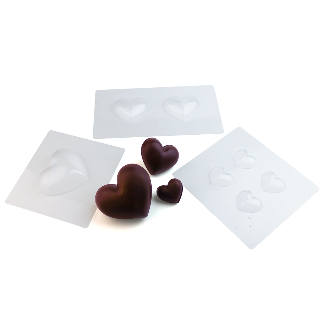 picture Set of smooth hearts, figure, plastic molds